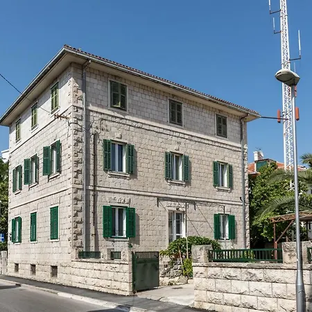 Seabed Rooms2 Πανσιόν 4*