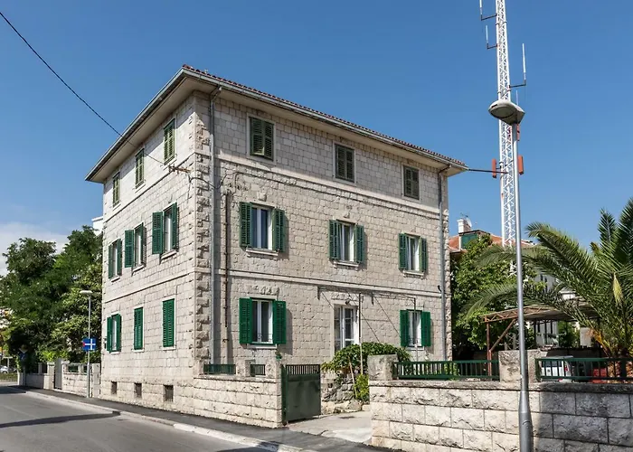 Seabed Rooms2 Πανσιόν 4*