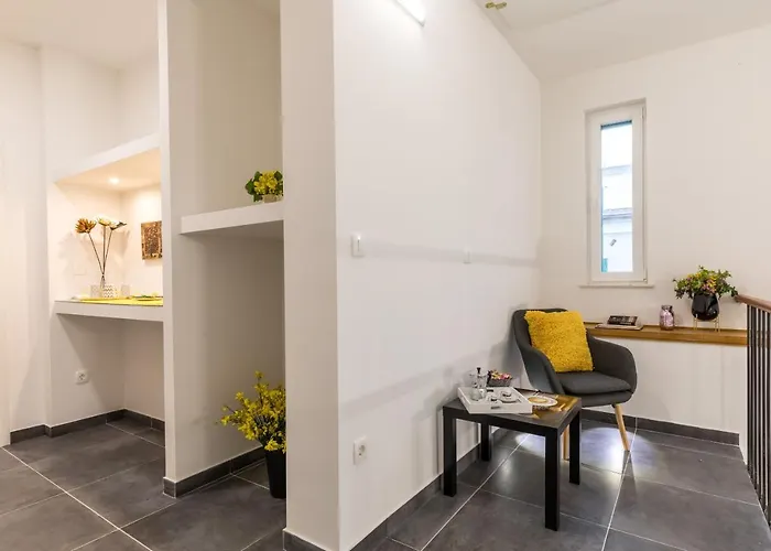 Seabed Rooms2 Πανσιόν