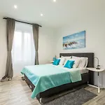 Seabed Rooms2 Konukevi 4*
