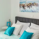 Konukevi Seabed Rooms2